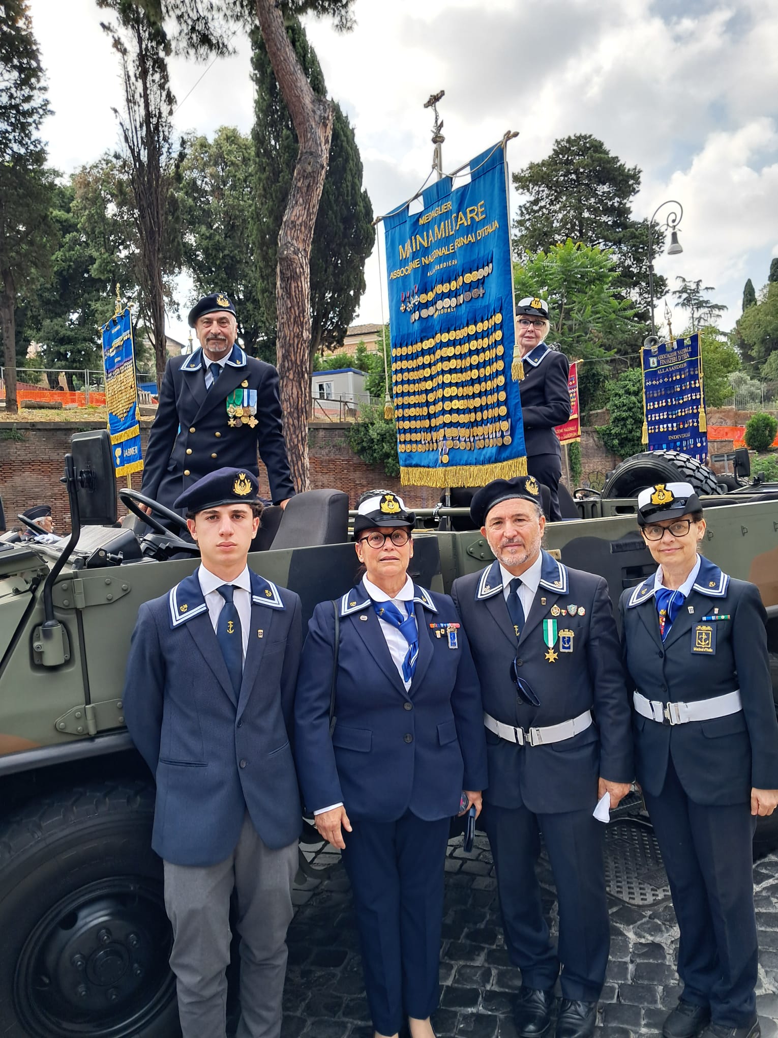 Festa della Repubblica 2026: la Marina Militare e l'Associazione Nazionale Marinai d'Italia protagoniste della sfilata del 2 Giugno - foto 3