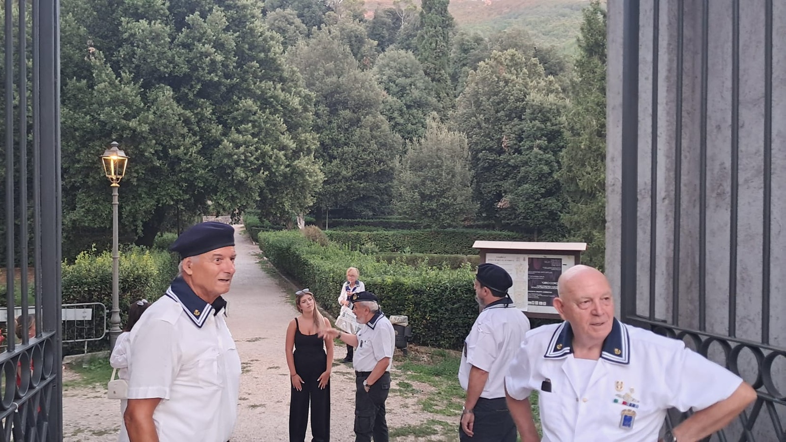 Solennità e Memoria: Il Cuore Istituzionale e Liturgico della Festa di Maria SS. Bambina a Sambuci - foto 18